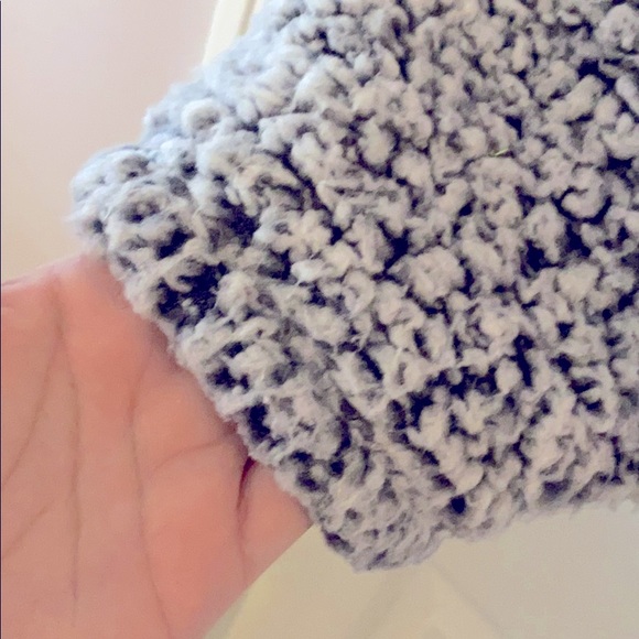 Victoria’s Secret ✖️ PINK Sherpa Teddy Bear Hoodie - Picture 7 of 9